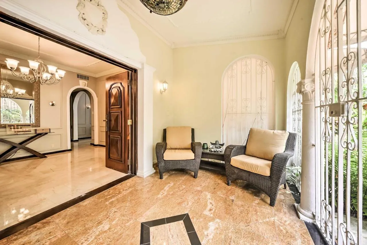 Luxurious San Juan Villa With Pool - Walk To Beach! Puerto Rico